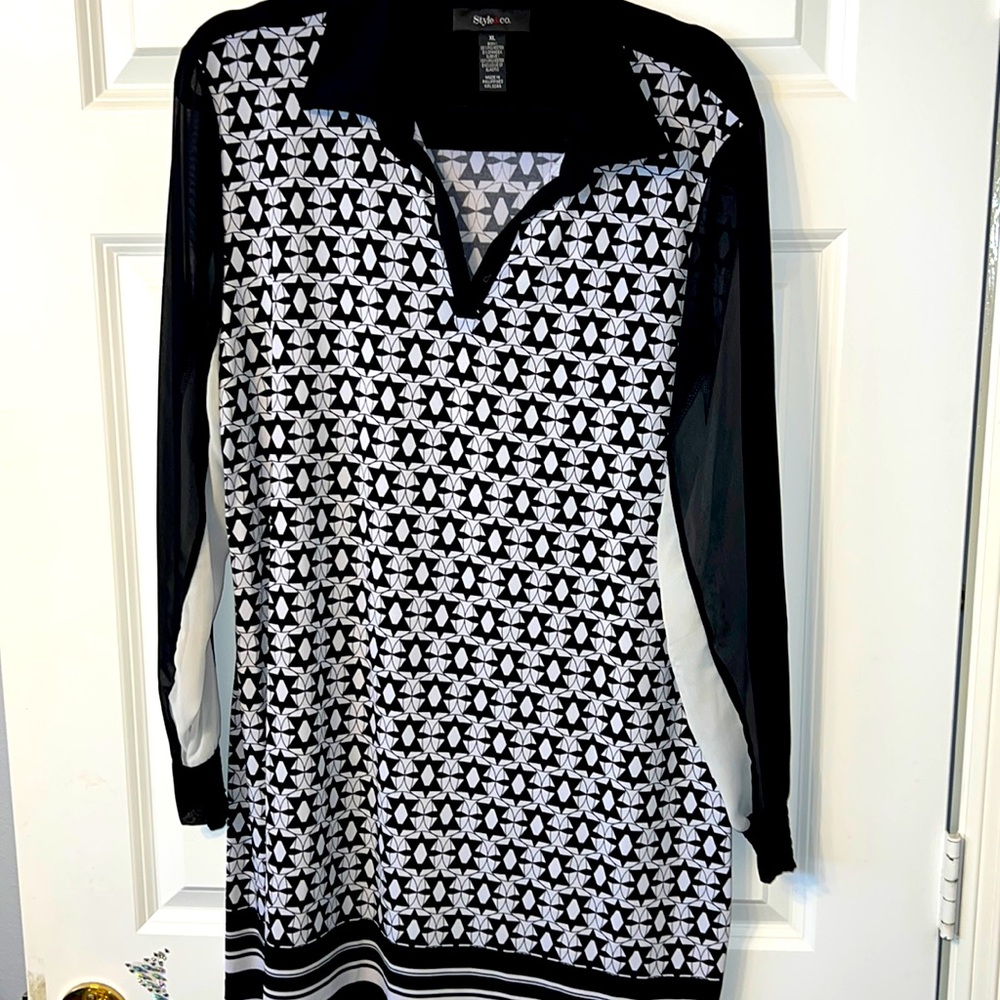 Beautiful thin, soft long shirt with sheer sleeves